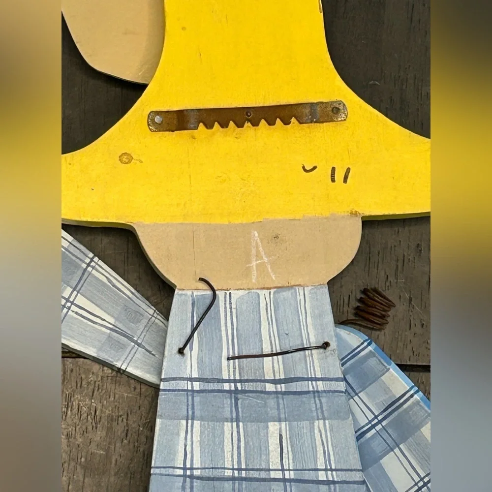 VTG Rustic farmhouse cottage-core Easter bunny wall hang primitive spring decor